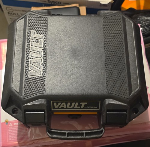 Vault pelican black - vault, by