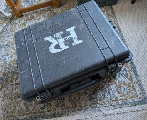 Black peli 1610 case with - ,