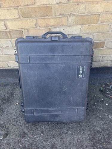 Used peli 1610 case - case, black